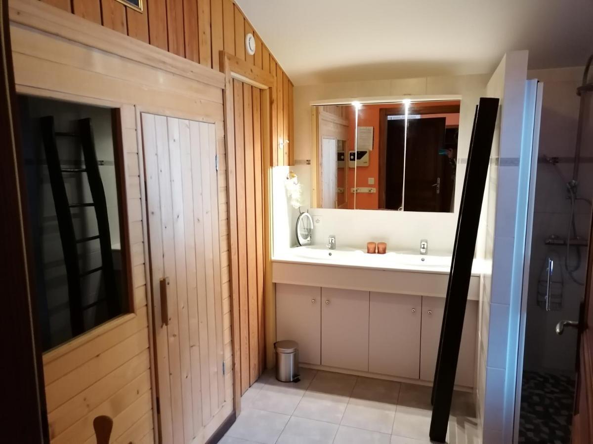 Au Bord Du De Longemer Chalet *